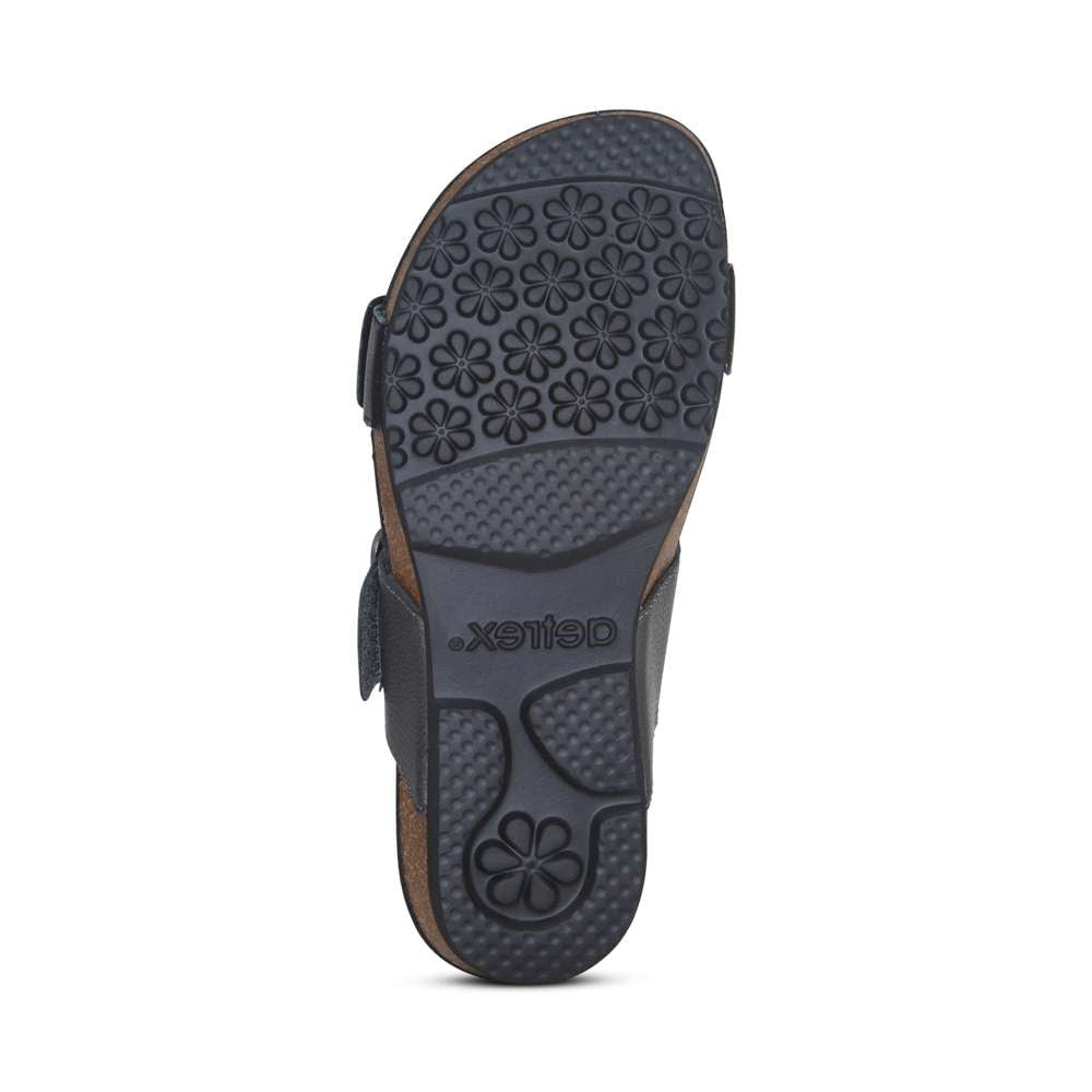 Daisy Slide Sandal - Black