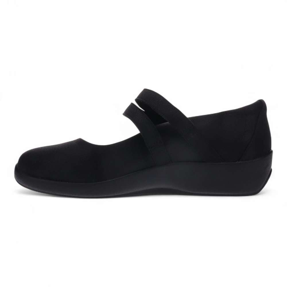 Kiara Mary-Jane - Black