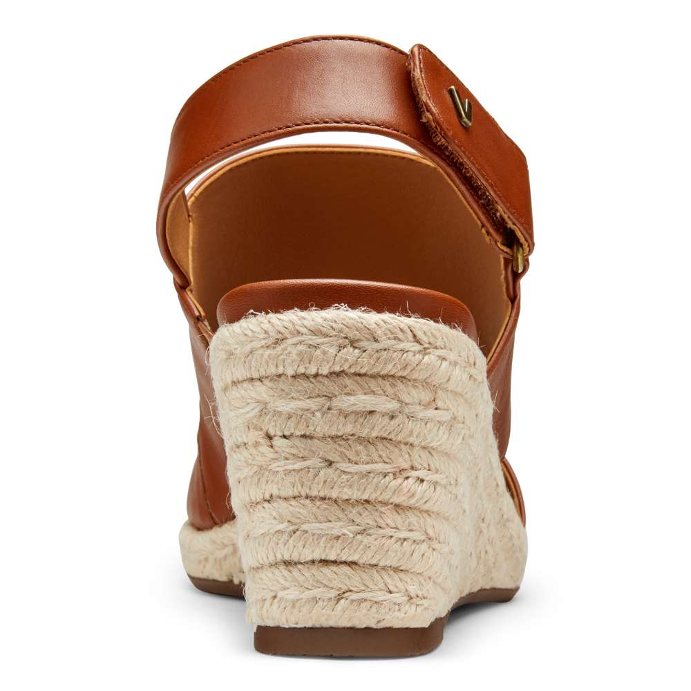 Brooke Wedge - Cognac