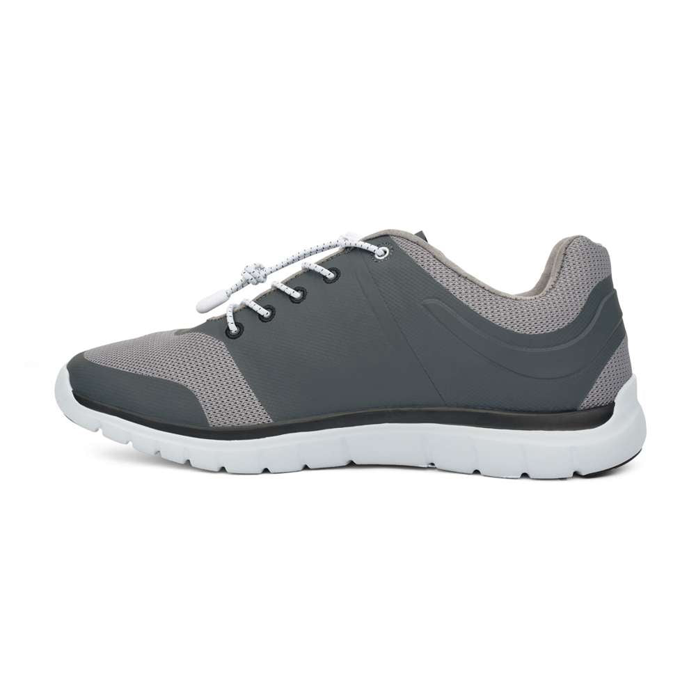 No. 22 Sport Runner - Black/Grey